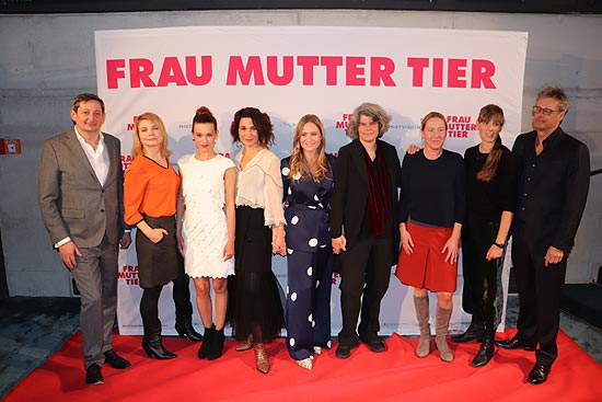 Xavier Chotard (Filmverleih Alpenrepublik), Annette Frier, Kristin Suckow, Alexandra Helmig, Julia Jentsch, Regisseurin Felicitas Darschin, Amélie Lindner, Dr. Lisa Giehl (FFF Bayern), Sebstian Zembol (Mixtvision) (©Foto:Martin Schmitz)